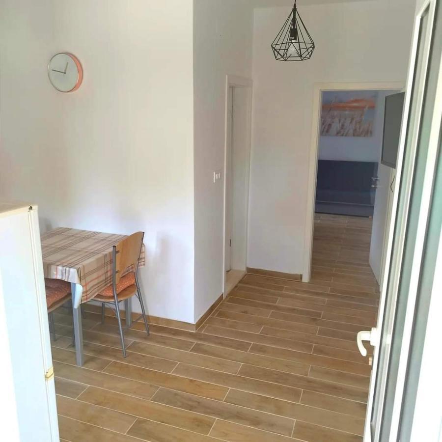 Brzica Apartment