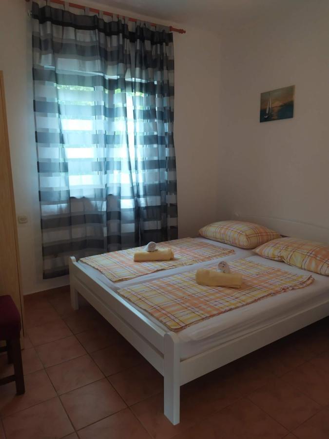 Brzica Apartment *