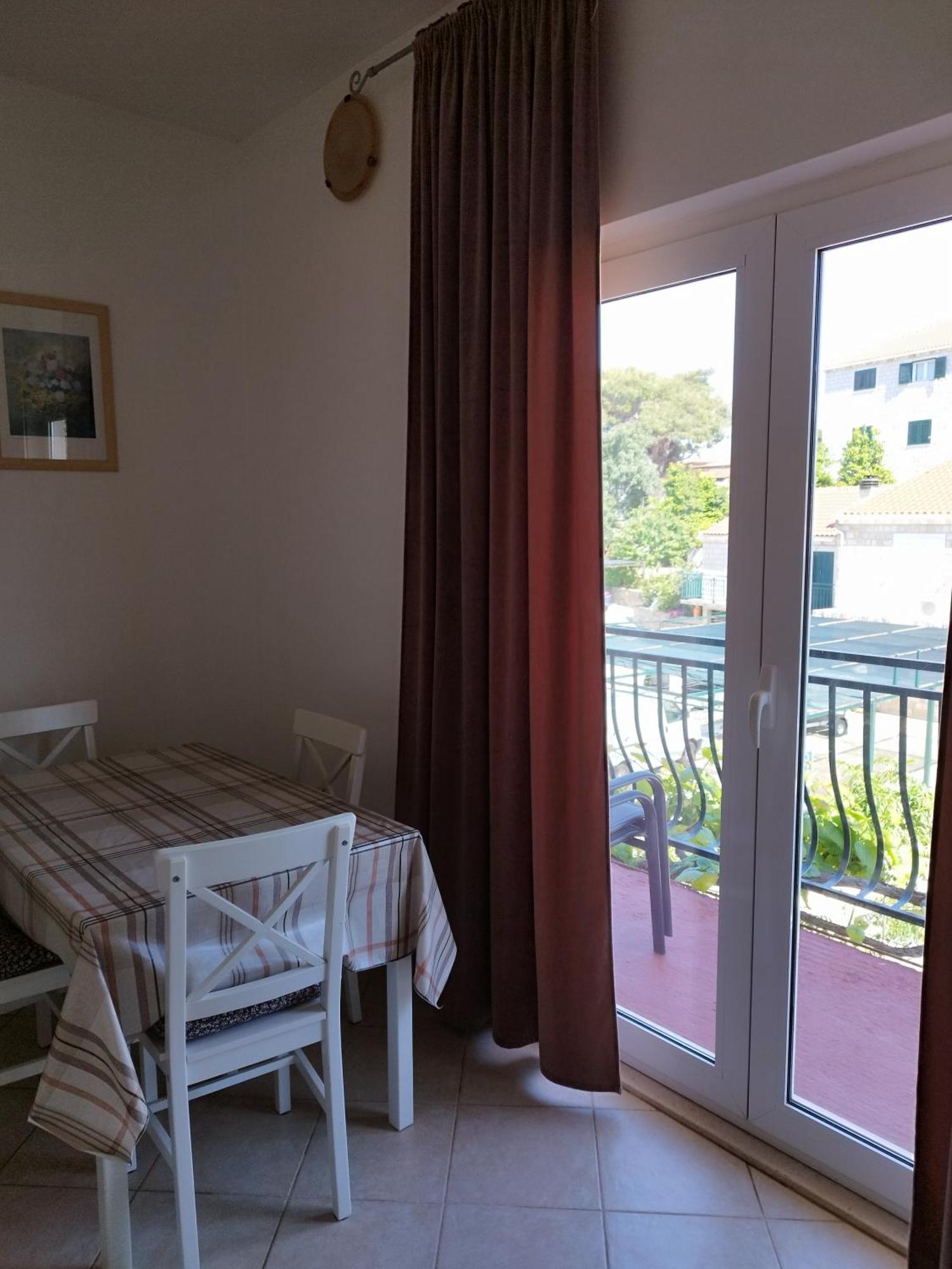 Apartment Brzica *